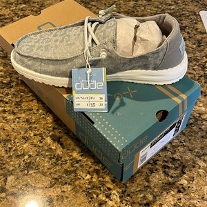 Hey Dude Girls Shoes